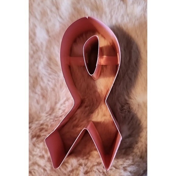 Ribbon Shaped 3.75 Inch Cookie Cutter - Picture 2 of 6